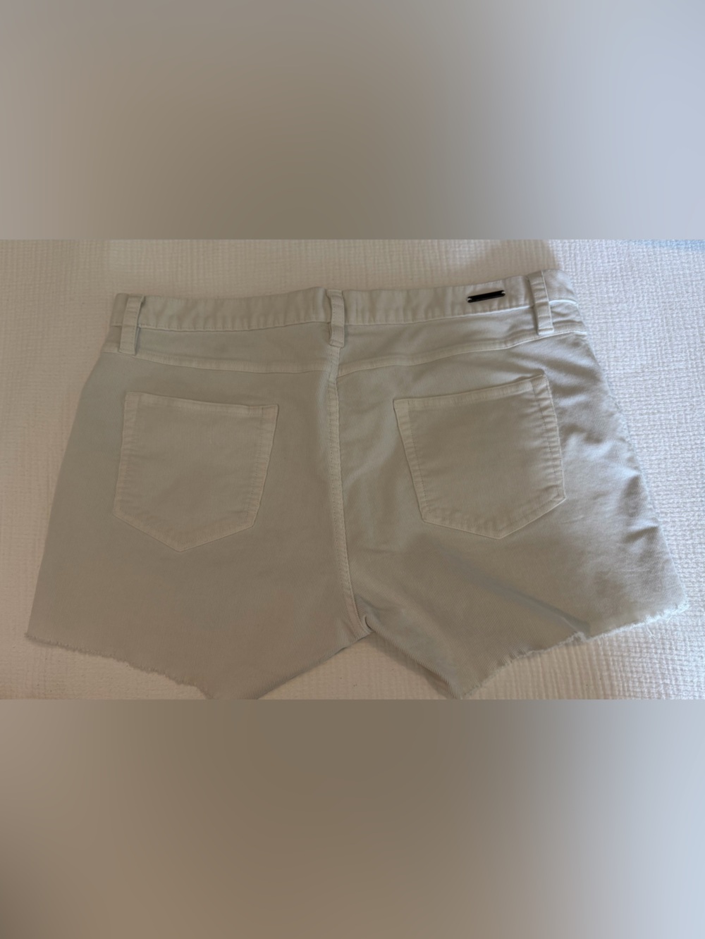 Carve Designs Oahu Shorts light cloud white color Size 12 - Picture 2 of 3